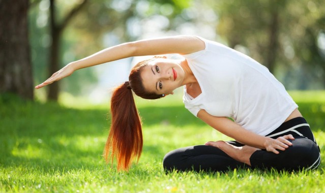 华体会app|维拉主场迎战曼联，中场博弈与锋线对决成胜负关键，伤病阴云笼罩赛前