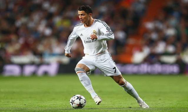 华体会体育：切尔西欧冠历史性之夜！94.5%传球成功率刷新队史纪录