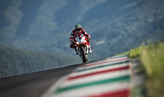 华体会体育_埃梅里宣示雄心，欧联杯冠军是本赛季核心目标