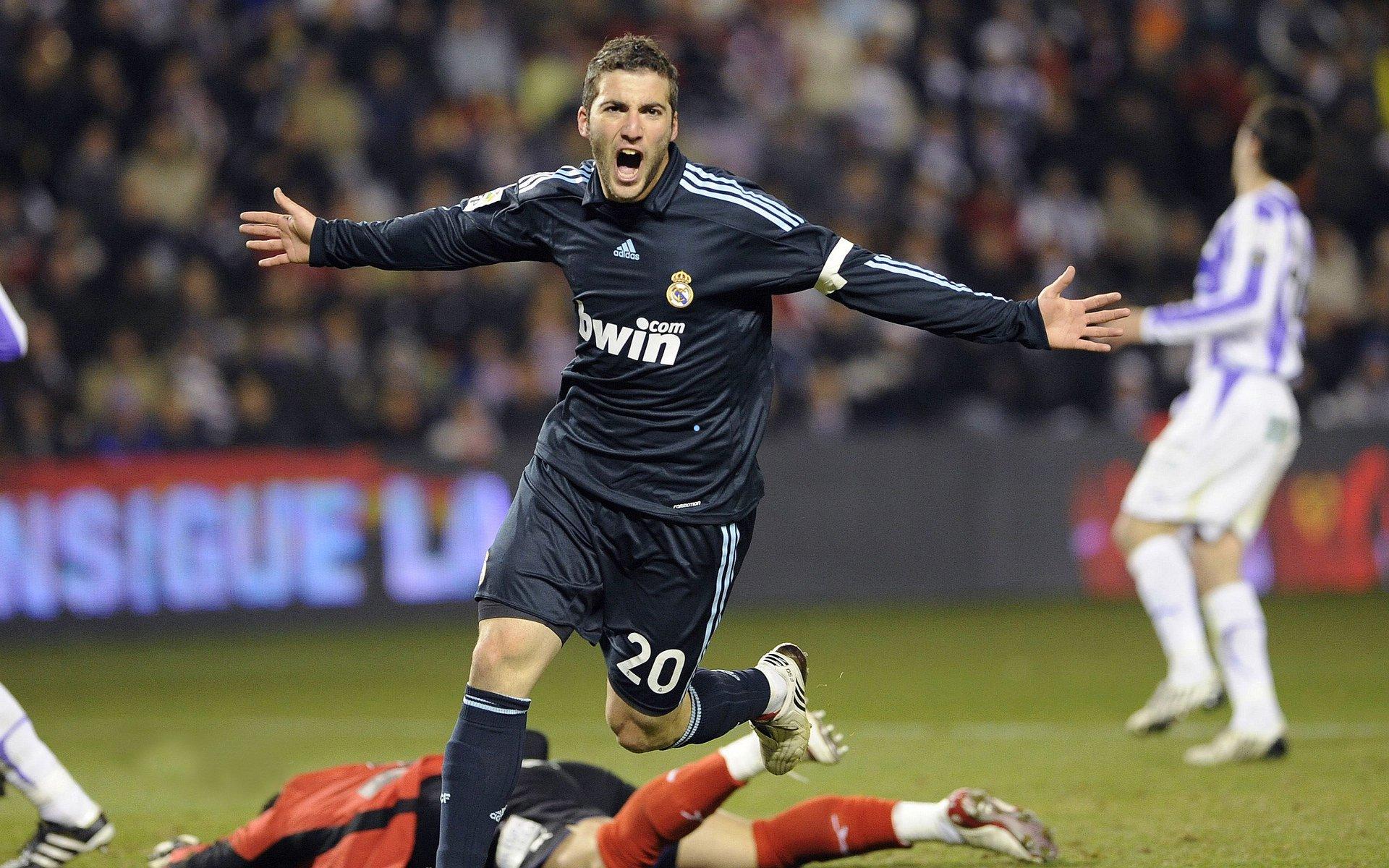 尤尔曼德乐观预期，帕拉西奥斯一月复出在望，当前排名非首要关注